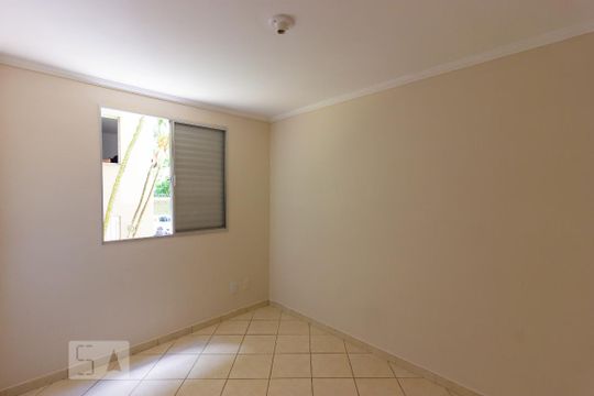Quarto 1 de apartamento para alugar com 2 quartos, 50m² em Jardim Torino, Cotia