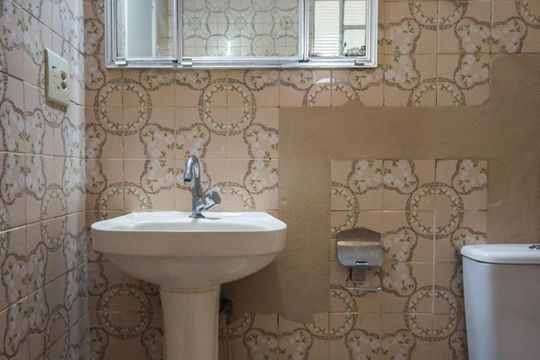 Banheiro de apartamento para alugar com 1 quarto, 60m² em Bosque, Campinas