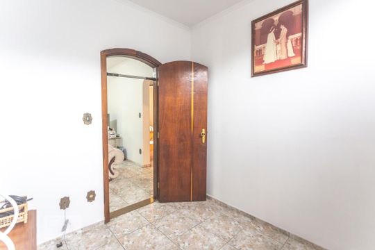 Office de casa para alugar com 4 quartos, 530m² em Jardim do Mar, São Bernardo do Campo