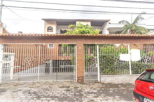 Fachada de casa para alugar com 4 quartos, 530m² em Jardim do Mar, São Bernardo do Campo