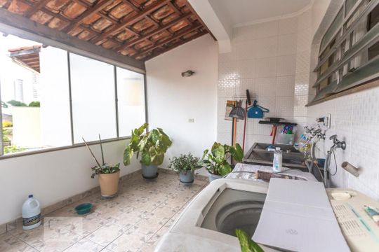 Área de serviço de casa para alugar com 4 quartos, 530m² em Jardim do Mar, São Bernardo do Campo