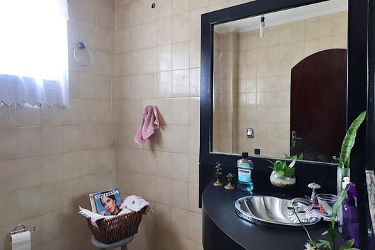 Lavabo de casa à venda com 4 quartos, 401m² em Utinga, Santo André
