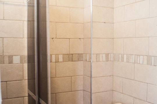 Banheiro de apartamento para alugar com 1 quarto, 32m² em Higienópolis, São Paulo