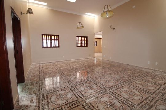 Sala de Tv de casa à venda com 3 quartos, 450m² em Jardim das Paineiras, Campinas