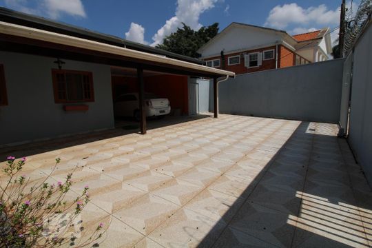 Garagem de casa à venda com 3 quartos, 450m² em Jardim das Paineiras, Campinas