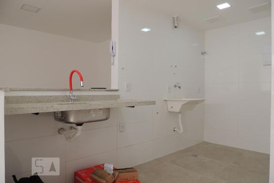 Cozinha de apartamento para alugar com 2 quartos, 48m² em Pechincha, Rio de Janeiro