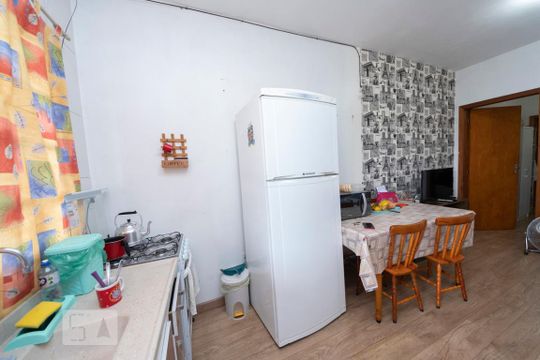 Sala e Cozinha de casa de condomínio à venda com 1 quarto, 40m² em Vicentina, São Leopoldo