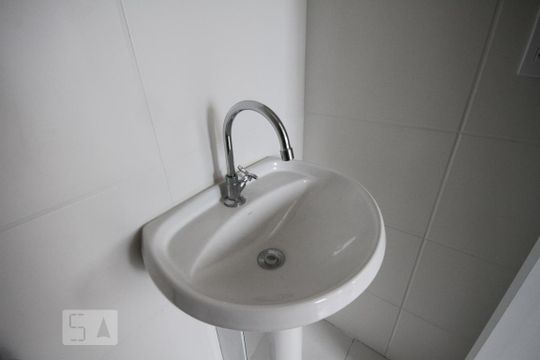 Banheiro de apartamento à venda com 2 quartos, 35m² em Parque Fongaro, São Paulo
