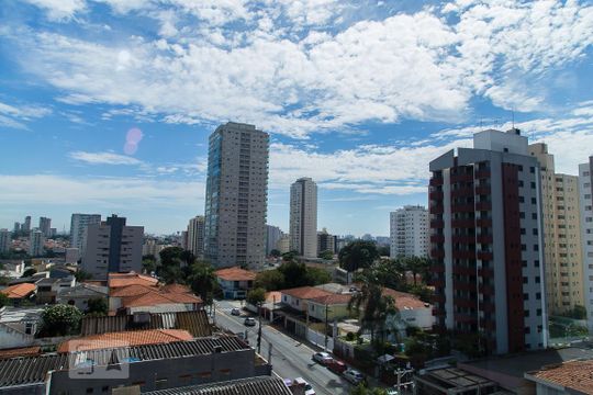 Vista da varanda de apartamento para alugar com 2 quartos, 63m² em Vila Alexandria, São Paulo