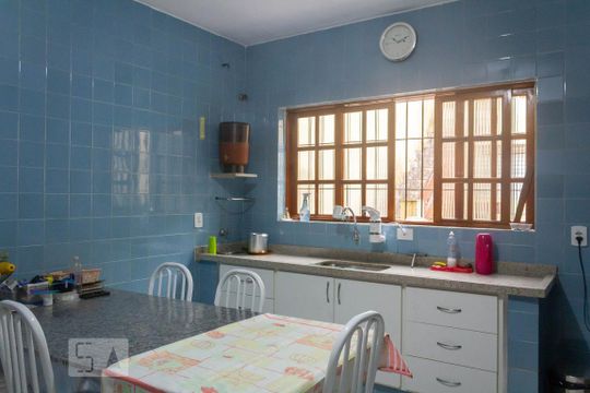 Cozinha de casa à venda com 3 quartos, 300m² em Jardim Cidália, São Paulo