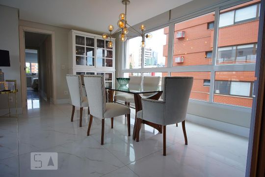 Sala de apartamento à venda com 3 quartos, 103m² em Petrópolis, Porto Alegre