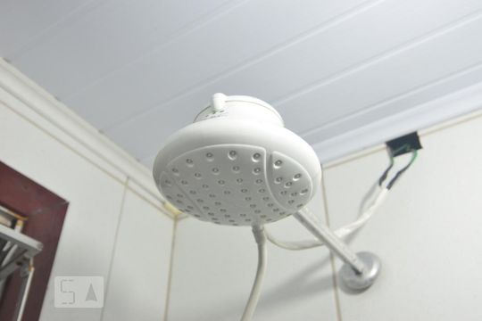 Banheiro de apartamento para alugar com 1 quarto, 65m² em Igara, Canoas