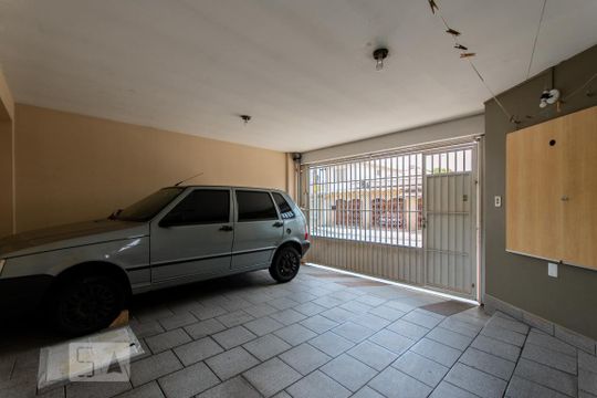 Garagem de casa à venda com 4 quartos, 154m² em Silveira, Santo André