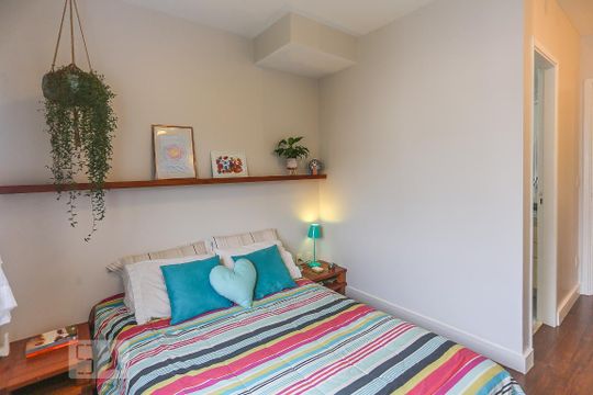 Suite de apartamento à venda com 2 quartos, 156m² em Vila Sao Francisco, São Paulo