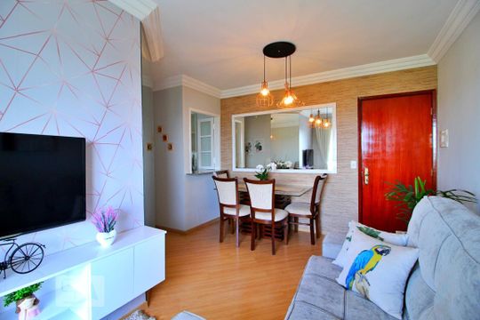Sala de apartamento para alugar com 2 quartos, 60m² em Silveira, Santo André