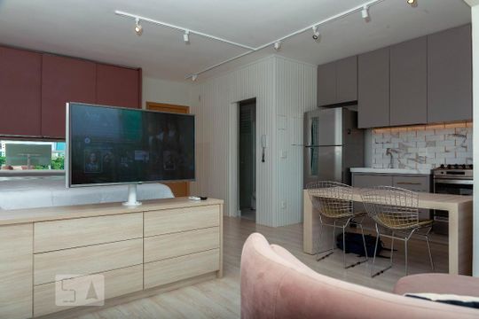 Sala de kitnet/studio para alugar com 1 quarto, 50m² em Morada da Colina, Uberlândia