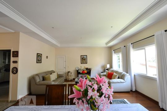 Sala de casa à venda com 4 quartos, 400m² em Vila Nova Caledônia, São Paulo