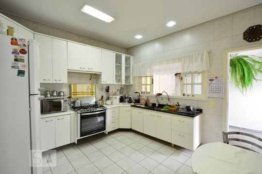 Cozinha de casa à venda com 4 quartos, 400m² em Vila Nova Caledônia, São Paulo