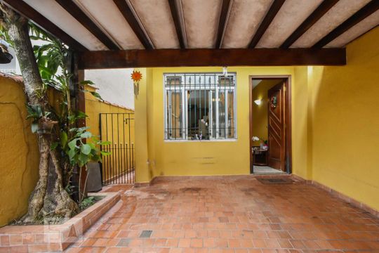 Garagem de casa à venda com 3 quartos, 180m² em Itaim Bibi, São Paulo