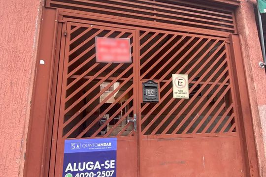 Fachada de casa para alugar com 1 quarto, 50m² em Jardim Modelo, São Paulo