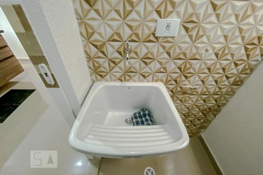 Detalhe Lavanderia de apartamento à venda com 2 quartos, 40m² em Vila Canero, São Paulo