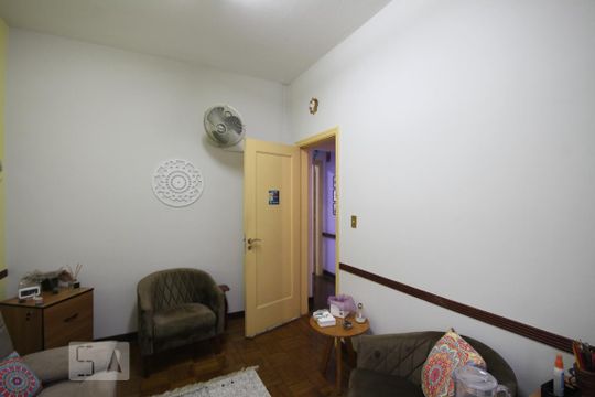 Sala 5 de casa à venda com 6 quartos, 424m² em Cambuci, São Paulo
