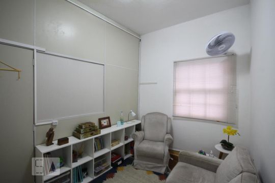 Suíte 1 de casa à venda com 6 quartos, 424m² em Cambuci, São Paulo