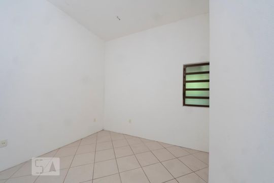 Quarto de apartamento para alugar com 1 quarto, 50m² em Cristo Rei, São Leopoldo