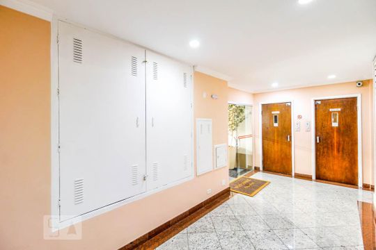 Hall de apartamento para alugar com 1 quarto, 50m² em Brooklin Paulista, São Paulo