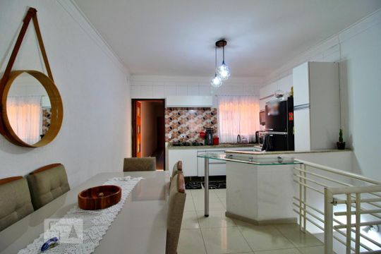 Sala de casa à venda com 2 quartos, 230m² em Parque Oratorio, Santo André