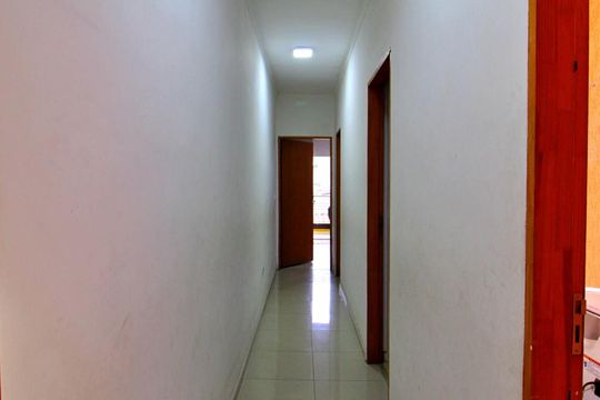 Corredor de casa à venda com 2 quartos, 230m² em Parque Oratorio, Santo André
