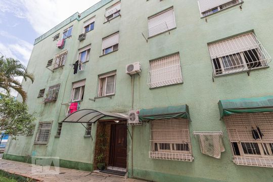 Fachada do bloco de kitnet/studio para alugar com 1 quarto, 32m² em Protásio Alves, Porto Alegre