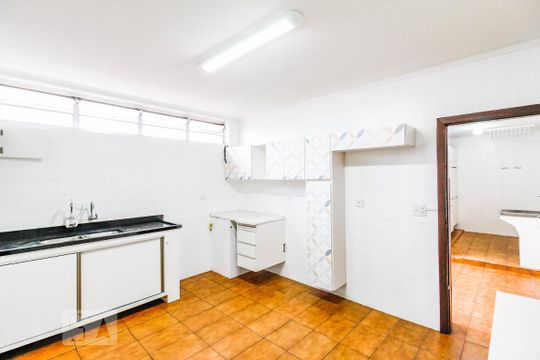 Cozinha de casa à venda com 3 quartos, 200m² em Campo Belo, São Paulo
