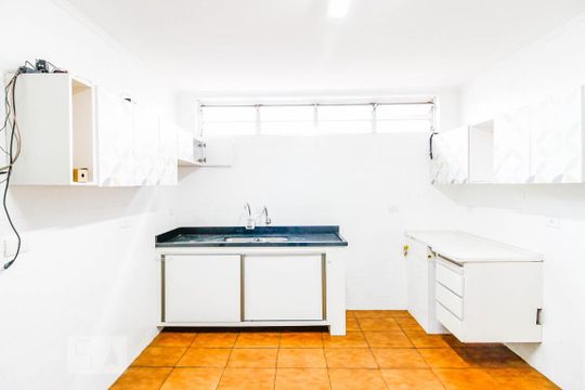 Cozinha de casa à venda com 3 quartos, 200m² em Campo Belo, São Paulo
