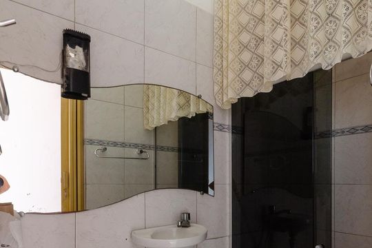 Banheiro de kitnet/studio para alugar com 1 quarto, 30m² em Centro, Salvador