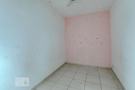 Quarto de kitnet/studio para alugar com 1 quarto, 30m² em Centro, Salvador