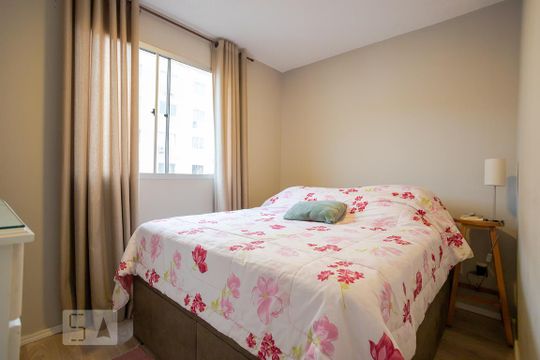 Quarto 1 de apartamento para alugar com 2 quartos, 58m² em Sarandi, Porto Alegre