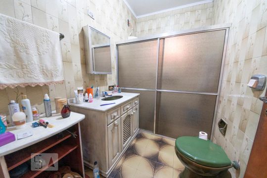 Banheiro de casa para alugar com 3 quartos, 144m² em Guarani, Novo Hamburgo