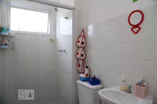 Banheiro da Suíte de apartamento à venda com 2 quartos, 55m² em Vila Andrade, São Paulo