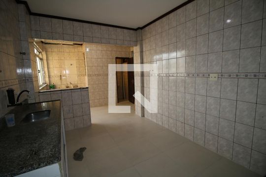 Cozinha de apartamento à venda com 3 quartos, 93m² em Penha Circular, Rio de Janeiro