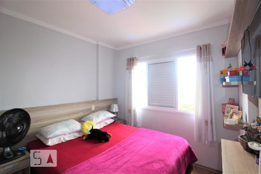 Quarto 1 suite de apartamento para alugar com 2 quartos, 69m² em Fundação, São Caetano do Sul