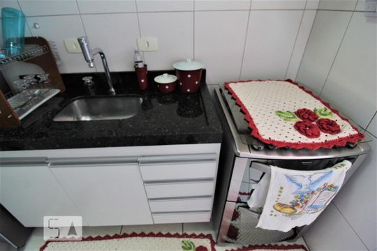Cozinha de apartamento para alugar com 2 quartos, 69m² em Fundação, São Caetano do Sul