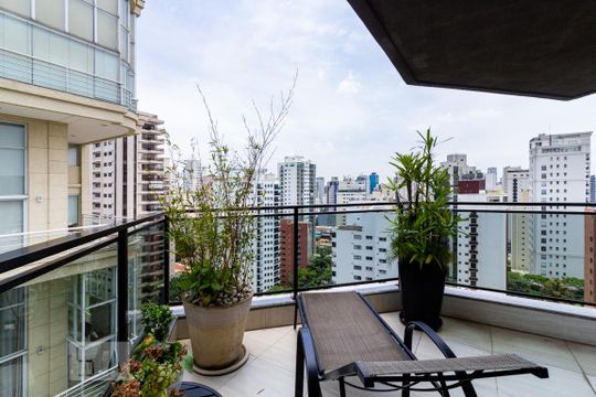 Varanda de apartamento à venda com 2 quartos, 243m² em Indianópolis, São Paulo