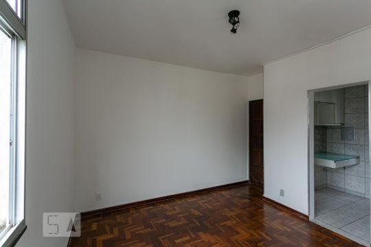 Sala de apartamento à venda com 2 quartos, 55m² em Horto Florestal, Belo Horizonte