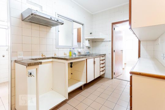 Cozinha de apartamento à venda com 3 quartos, 120m² em Pinheiros, São Paulo