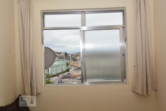 Sala de apartamento para alugar com 3 quartos, 120m² em Irajá, Rio de Janeiro