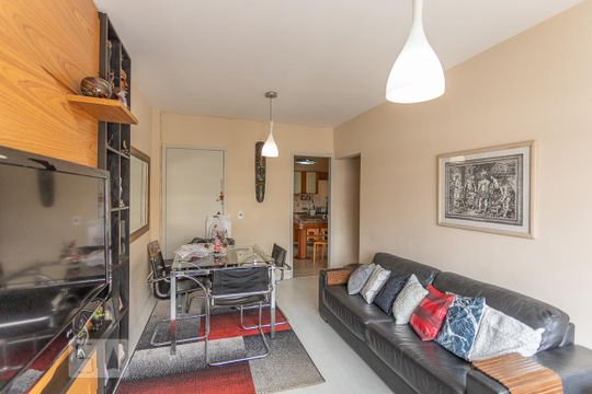 Sala de apartamento à venda com 2 quartos, 80m² em Lapa, São Paulo