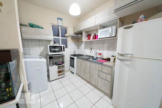 Cozinha e Área de Serviço de apartamento para alugar com 2 quartos, 60m² em Campina, São Leopoldo