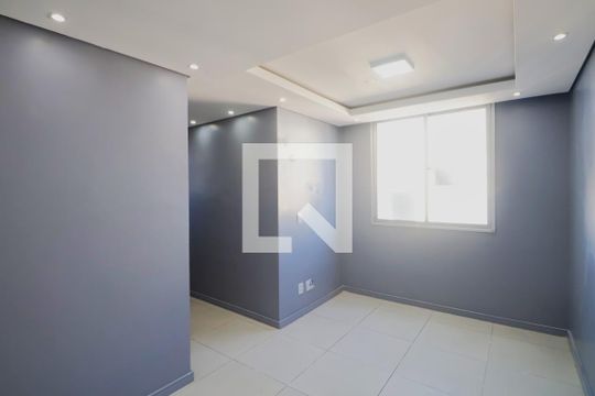 Sala de apartamento à venda com 2 quartos, 53m² em Olaria, Canoas