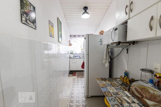 Cozinha de apartamento à venda com 2 quartos, 62m² em Pari, São Paulo